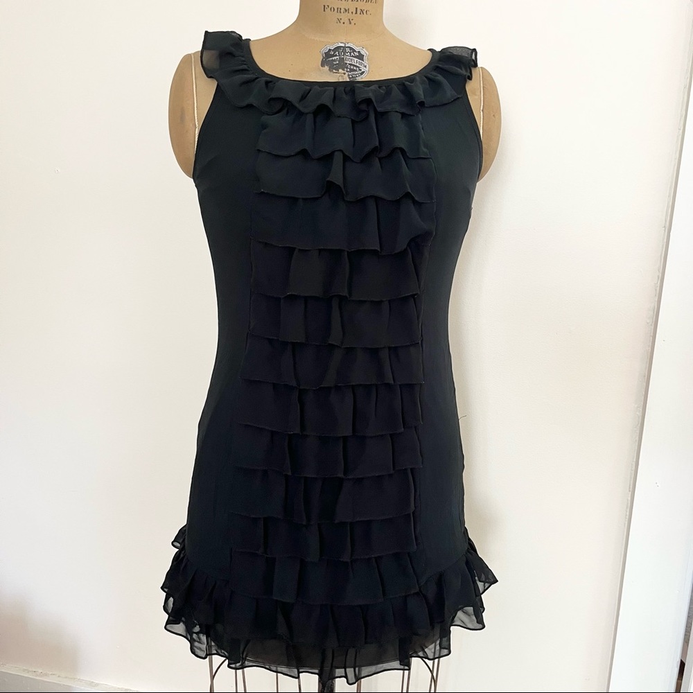Xhilaration Women’s Ruffle Front Sleeveless Mini Dress Size Medium